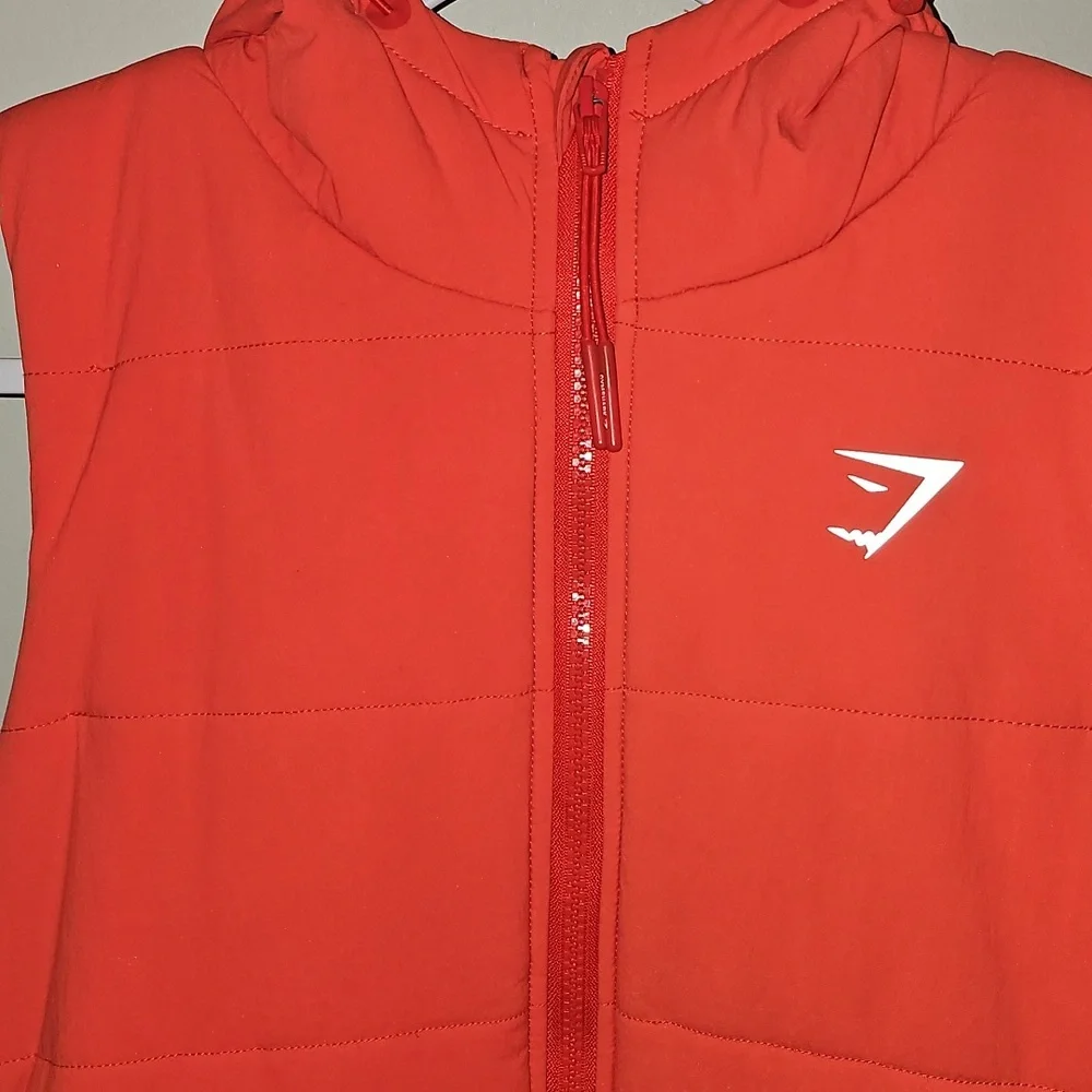 GYMSHARK Womens Gorgeous Winter Vest. Sz Medium, Like New Condition!!